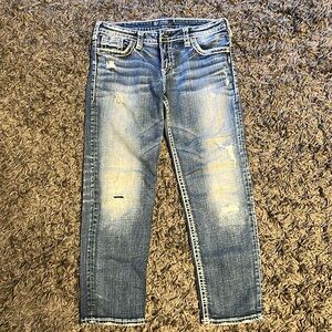 Silver jeans “Aiko” mid straight jeans. Awesome condition.